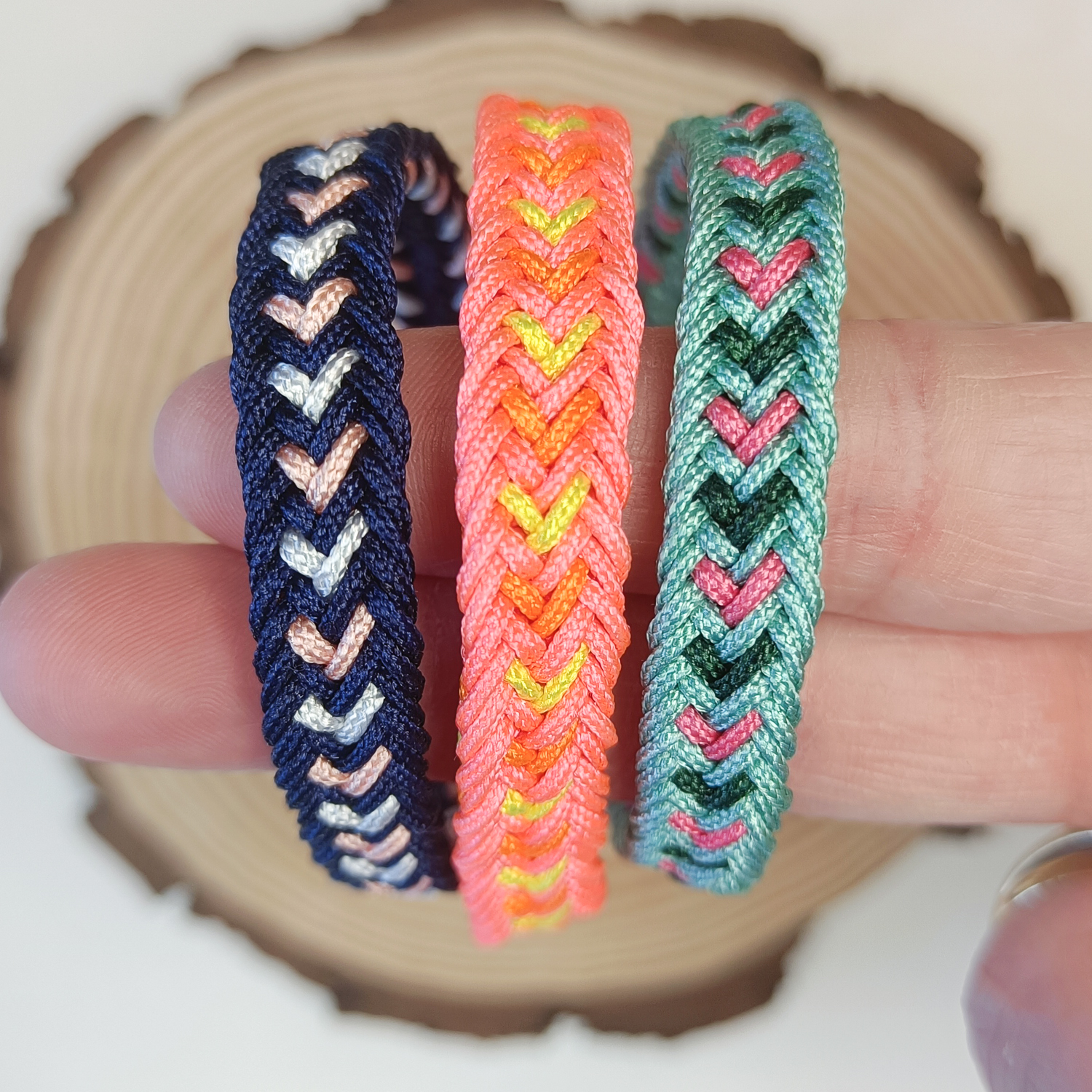 Kumihimo_armband_hartjes_valentijn